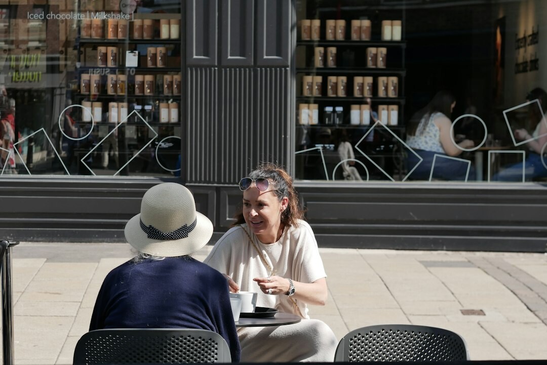 friends chatting at cafe